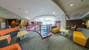 2nd Floor Atrium Study and Lounge Area